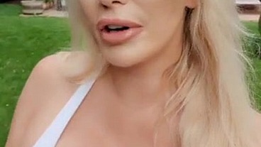 Update #229 (September 11, 2022) Behind the scenes with amber_jaynexx She was searching for me for a while ??