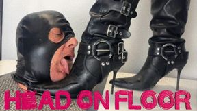 CC - Head on floor , full