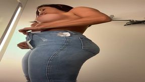 experimentando calcas no provador do shopping e mostrando a buceta, qual ficou melhor ? - esposaheyya