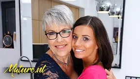 Sizzling Granny & Babe Dive Into Passionate Pussy Licking Orgasm Festion