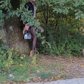 👑ExhiB🚙PUBLIC en Pute sur un Parking en Forêt, à La Faisanderie 91. Collant Fantaisie,Str