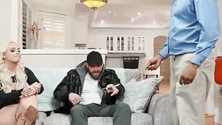 Jeyla Spice Seduces Xander Before Sucking Him Off And Deepthroating Him In Her Living