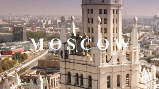 Rysk hunk Mars Gymburger runkar flera kukar och blir sedan knullad barbacka