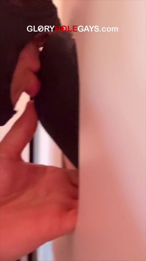 His Cum, My Cookie - a Gloryhole You Won’t Forget