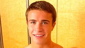 Muscle God Loses Control: Gym Session Ends in Steamy Solo Play – SeanCodyX