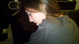 Heiße Amerikanerin lässt sich in POV-Perspektive hart in den Arsch ficken