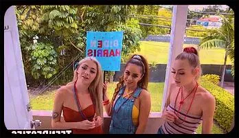 Intense Interracial Foursome with Stunning Stars Today’s pick