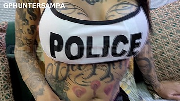 Ela disse que era só uma visita... Amiga tatuada totalmente entregue! POV
