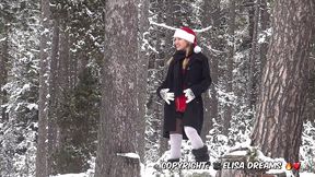 pour ce jour voici une video d exhibition a la neige... vetue de ...