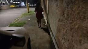 exibicionismo em publico com a crente do cu quente. essa piranha me viu crescer.