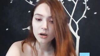 Webcam Girl's Seductive Solo Show