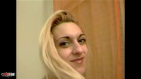 Jessica: Nice Teen Blonde Jessica Doing a Hot Striptease