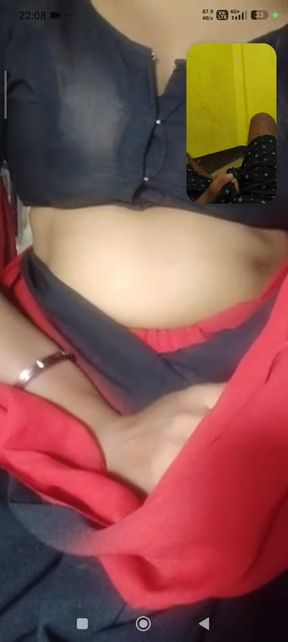 Desi Aunty nude video call
