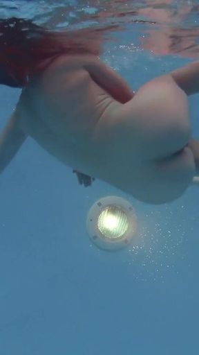 Epic moment from &quot;Girlfriends enjoy swimming naked together&quot;