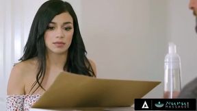 Intimate NURU Experience: 18-Year-Old Savannah Sixx Delivers a Sensational Massage to Her Stepdad