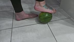 Size 18 foot watermelon crush