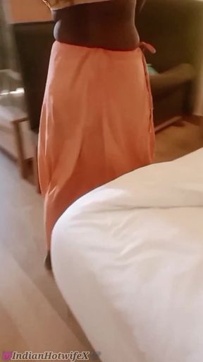 Tamil Desi Slutwife Renu Deepthroat Blowjob to Bull, Cuck Watches! Indianhotwifex