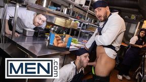 Kulinarischer Hahn/ Hot / Arno Antino, Parker Savage