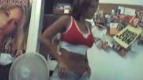 My shapely GF gives me fantastic webcam strip shows