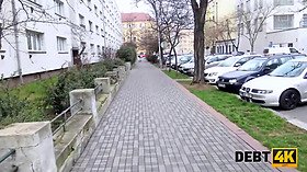 Debt4k. loan manager gives bride a opportunity of getting rid of her debt