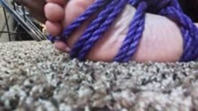 goddess makes foot puppet 1080 smaller