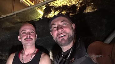 RAW SEX IN BACKROOM IN PUBLIC CRUISING CLUB IN MADRID