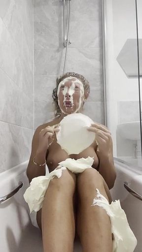 Pies to the Face Naked in the Bath