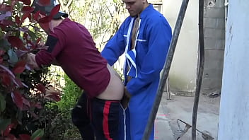 Straigth worker fucked raw in exhib outdoor place