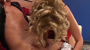 Cameron Love Takes A Dick Up Her Pussy Outside