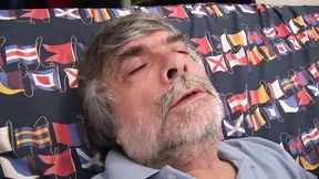 18-year-old Italian amateur deep throats and gives great head