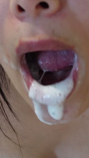 I brush my teeth and a lot of white cream gets in my mouth   Clip 3