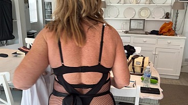 GILF LANALEE GETS BENT OVER AND FUCKED ON THE JOB