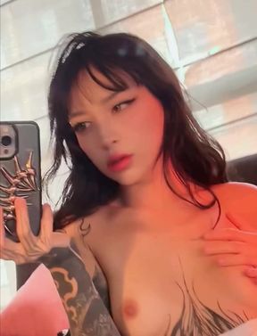 Curvy Onlyfan shows off big tits and round ass