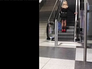 As a Sissi whore at Munich Airport on the road in full trip traffic