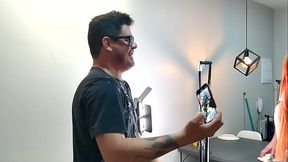 Assitindo a suruba ao vivo