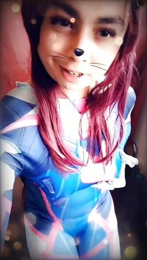 Sissy Cosplay Dva