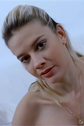 Chloe-delaure: Sexy Video Interview with Chloe Delaure