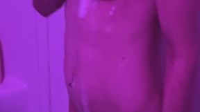 Shower Scrub in Purple Light