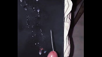 punheta tuga com muito leite