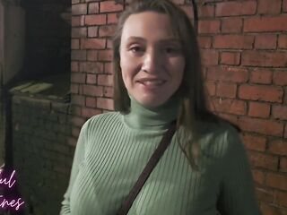 This British mature MILF was eager to cheat on her husband & gave me creampie her shaggy cunt