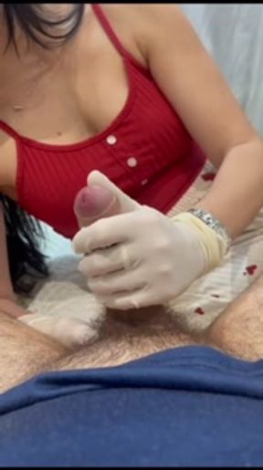 La doctor treats my cock on the night shift. Complete of.