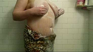 Hot fat BBW MILF & pregnant transgender futunari in bathroom with huge