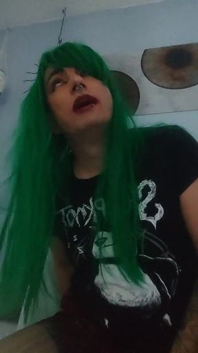 German Punk Tranny Gives Solo Sperm