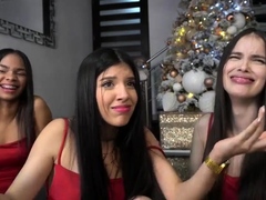 Venezolanacute and Camilitasu christmas camshow