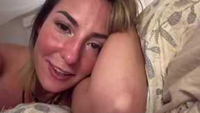 je te raconte mon reve erotique en me mettant deux doigts dans le cul