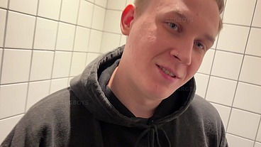 Strainger's Big Fat Cock in Public Toilet Blowjob