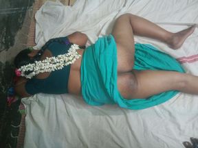 Desi awasome beauty aunty fuck in village