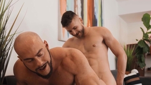 Sean Cody - Devy bareback sensual kissing scene