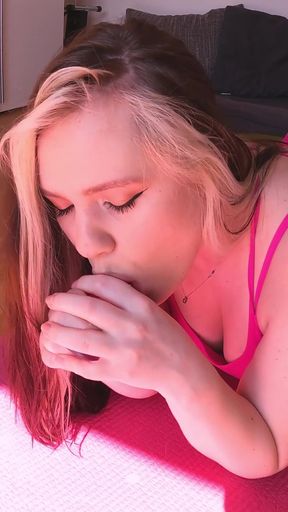 Solo Dildo workout and anal fuck with my new leggings