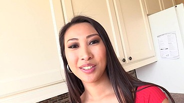 Sharon Lee Titfucks and Rides Mike Hunt